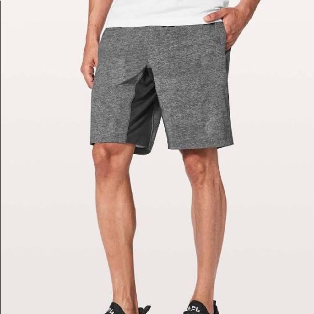 Lululemon men’s shorts size Medium
